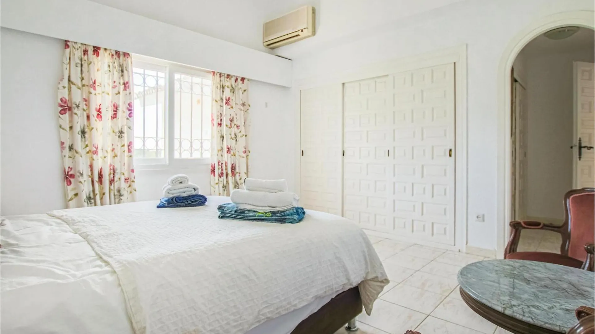 بيت للعطل Gorgeous Home In Benalmadena With Wifi